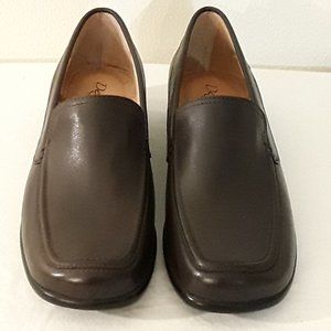 WOMEN'S DEXTER SHOES 6.M